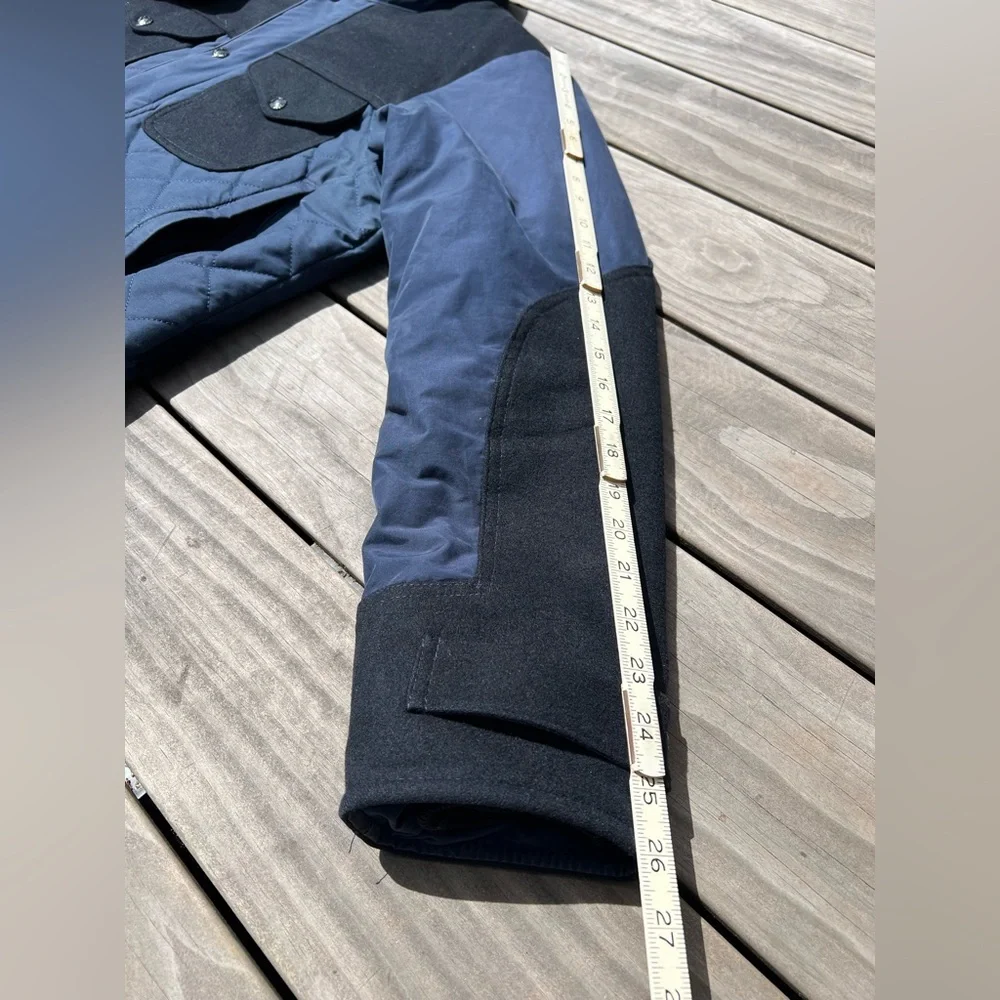 Filson Down Jacket - Large - Blue/Navy - Picture 13 of 14